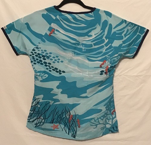 Mermaid Scrub Top S small Womens UA Scrubs GUC 2 pocket Dolphin Ocean little