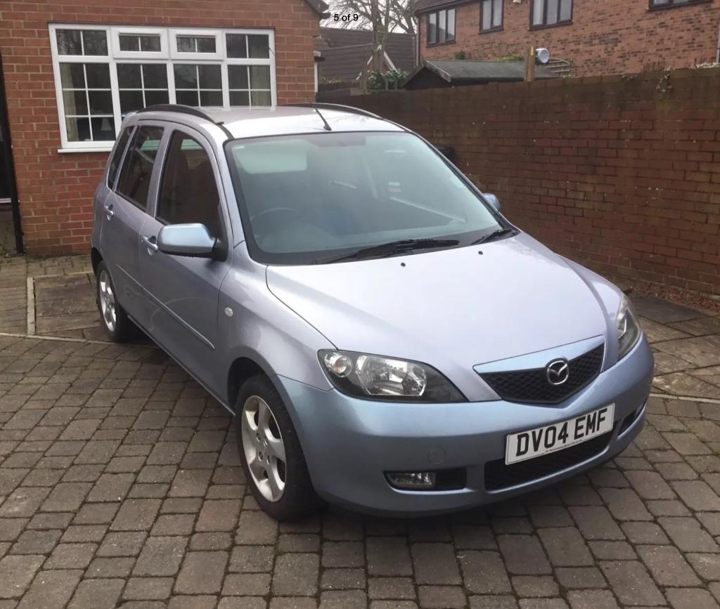 Mazda 2 2004