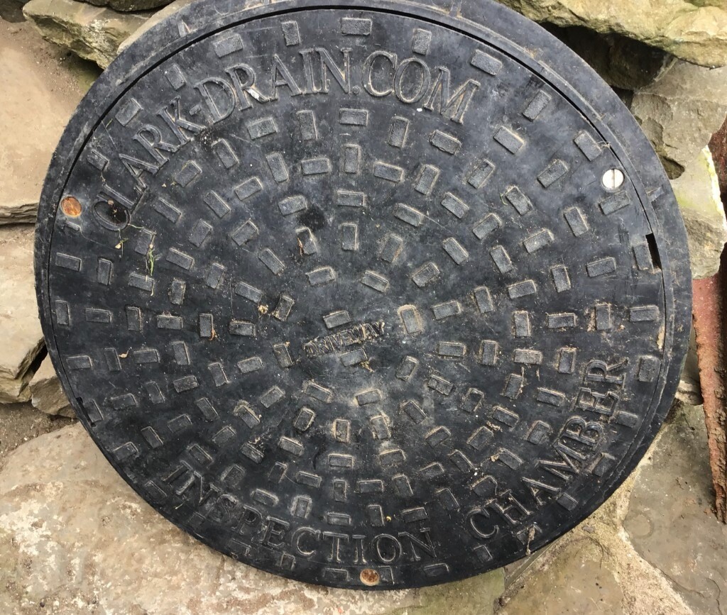 Clark Drain Inspection Chamber Manhole Cover 450mm Diameter in Four