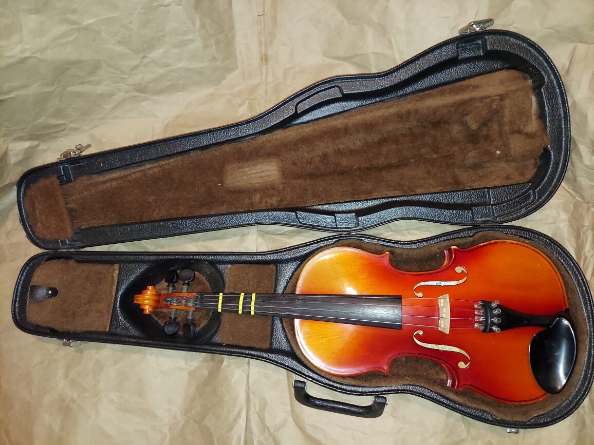 Suzuki 101RR (Full 4/4 Size) Violin, Japan 1989 w/ case