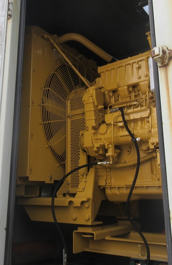 350 kw Caterpillar Diesel Generator / CAT Genset - Load Bank Tested