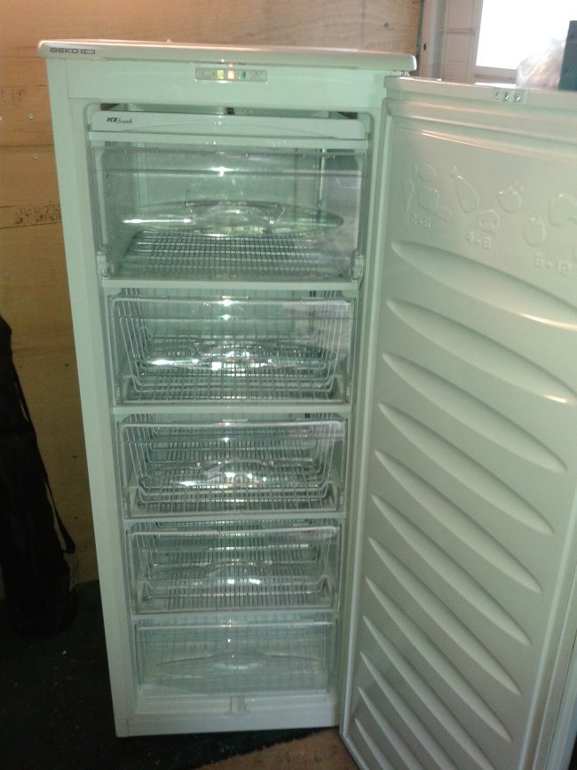 Freezer. Tall Beko 5 Drawer Upright Freezer in White in Huyton