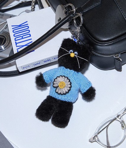 【公式品】PEACEMINUSONE x MONAMHEE DAIHEE 黒 Monamhee x Peaceminusone By GDragon Daihee Plush Keyring