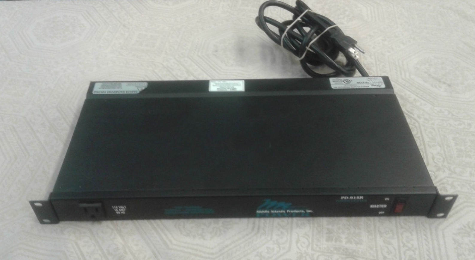 Middle Atlantic PD-915R Power Distributer