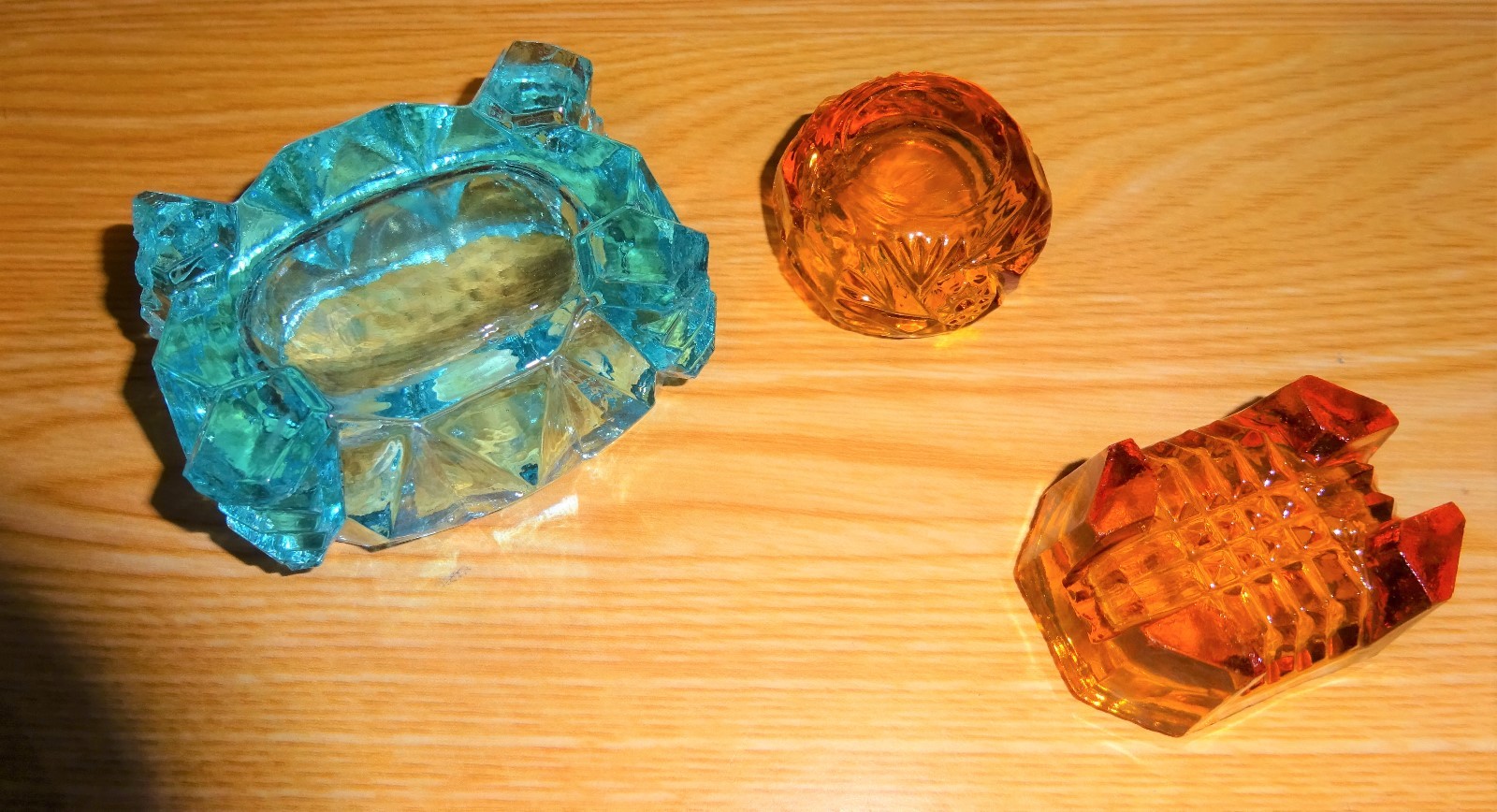 Lot of 3 vintage 2 orange, 1 blue salt cellars, all 11/2