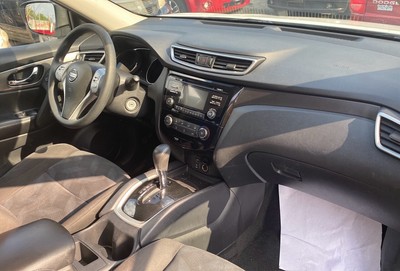 image 4 of interior