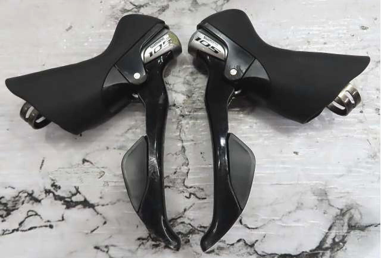 SHIMANO 105 　STI　 ST-5800 Shimano 105 ST-5800 STI Shifters 2x11s Brack Dual Control