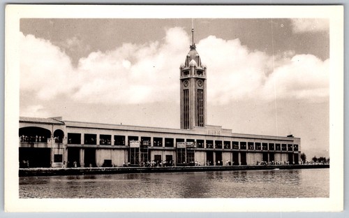 Vtg B&W Snapshot Aloha Tower Honolulu Hawaii Harbor Waterfront Clock Tower
