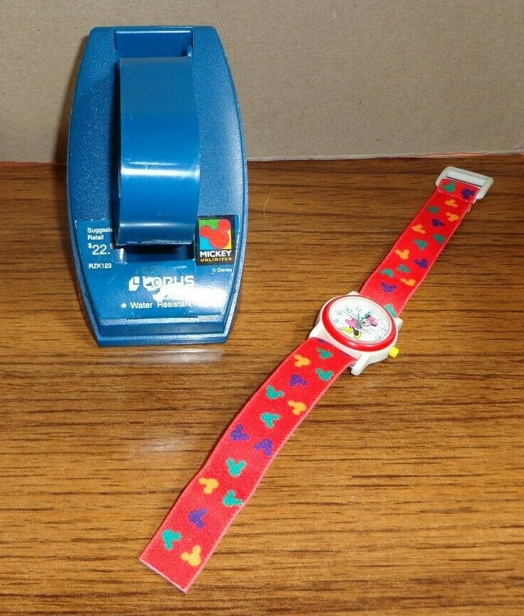 Lorus Minnie Mouse watch Elastic band  AS IS RZK123 Needs Battery Clean Rare