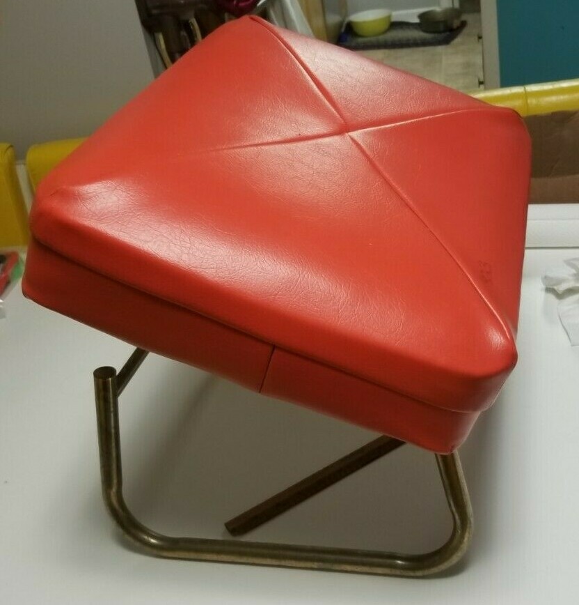 MID-CENTURY ORANGE VINYL ADJUSTABLE HASSOCK FOOT STOOL CRAWFORD MANUFACTURING CO
