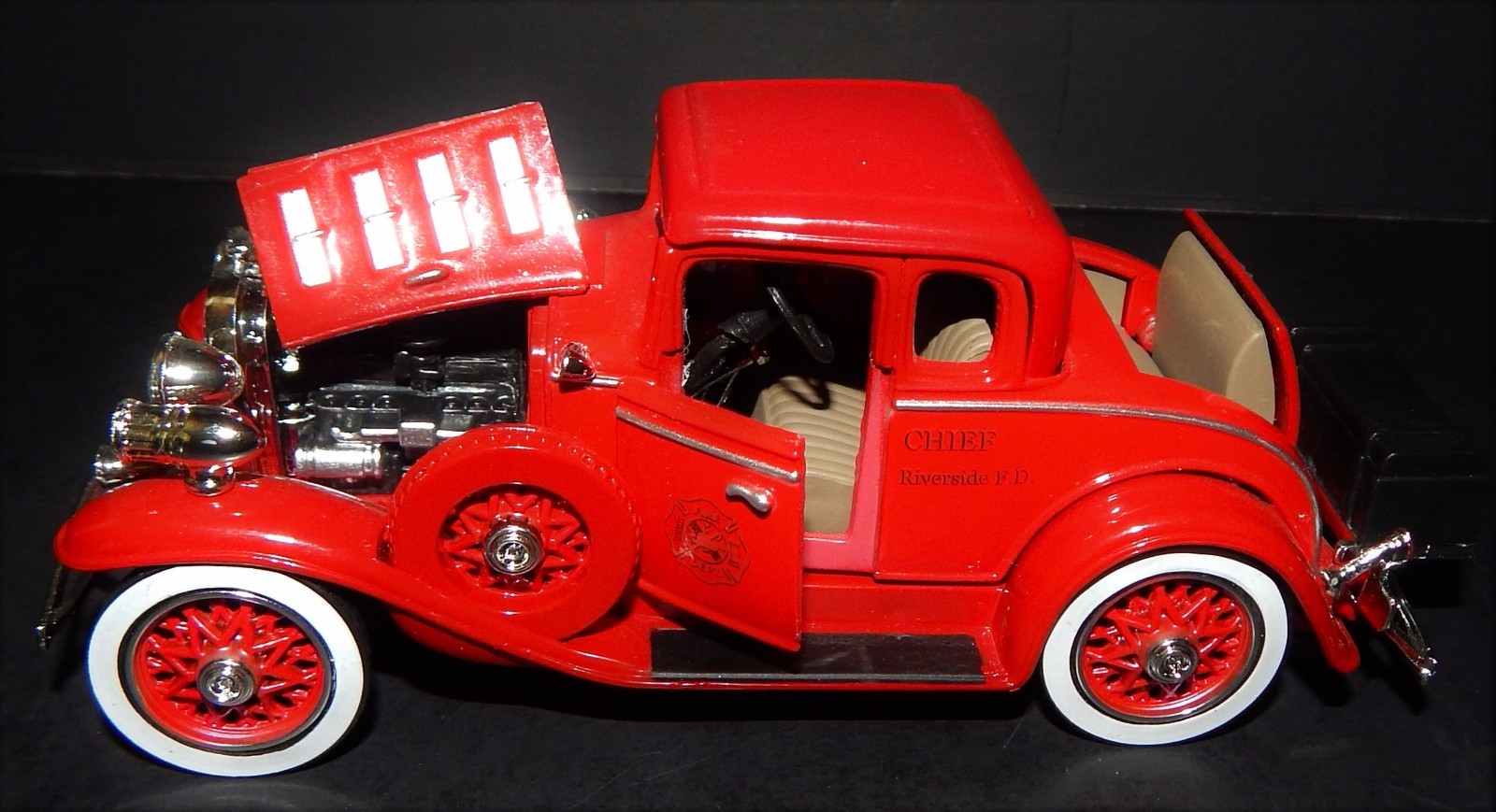 レア　消防車 FIRE CHIEF CAR 1932 Confederate Series Riverside Fire Dept. Fire Chief's