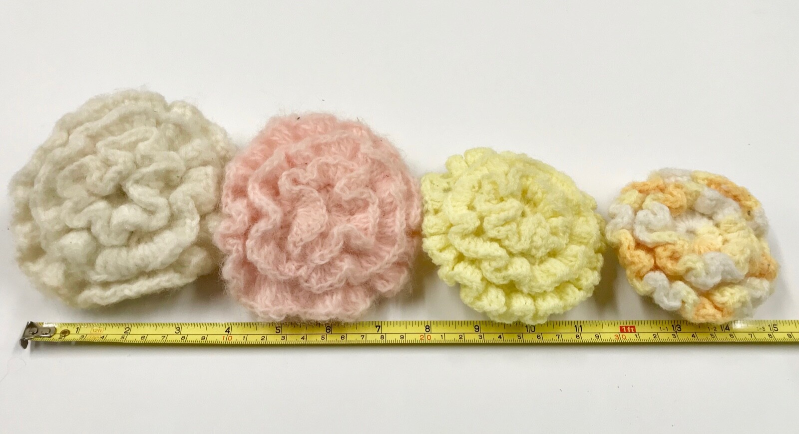 Vintage Hand Knit Baby Doll Pink Blanket & 4 Flower Pillows 14 