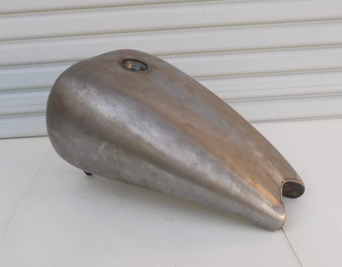 KRAFT TECH 5 GAL GAS TANK W/ MOUNTS & POP-UP CAP CUSTOM HARLEY CHOPPER USA-MADE
