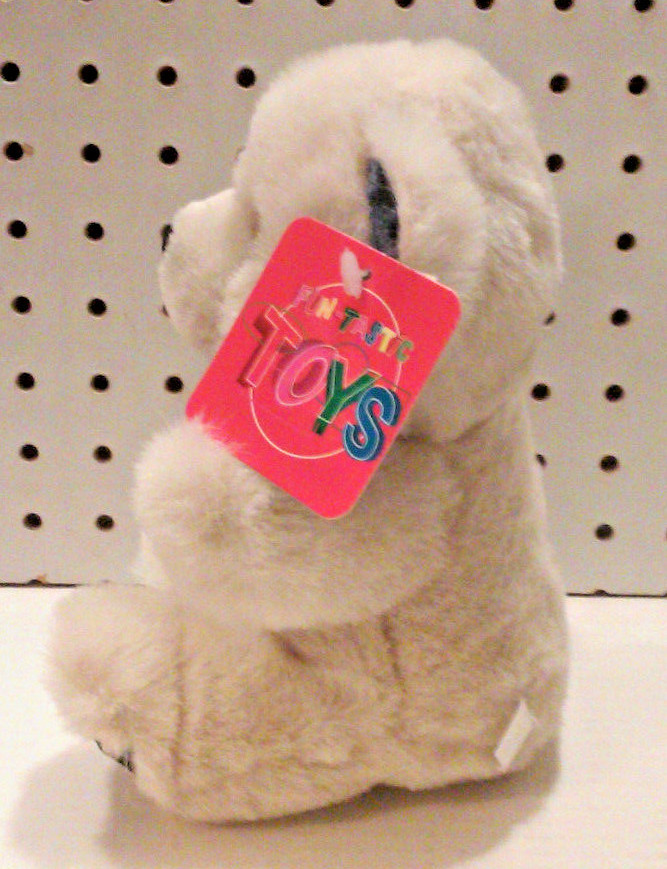 NEW -  STUFFED BEAR - PLUSH - SOFT - FUN TASTIC TOYS