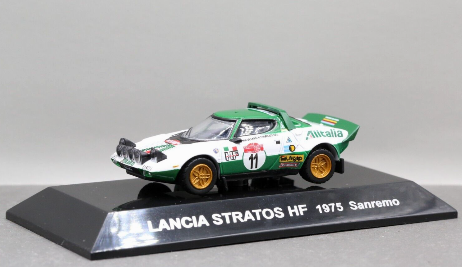 ￼LANCIA STRATOS  1/64 3台セット➕おまけ１台 LANCIA STRATOS 1/64 3台セット➕おまけ1台