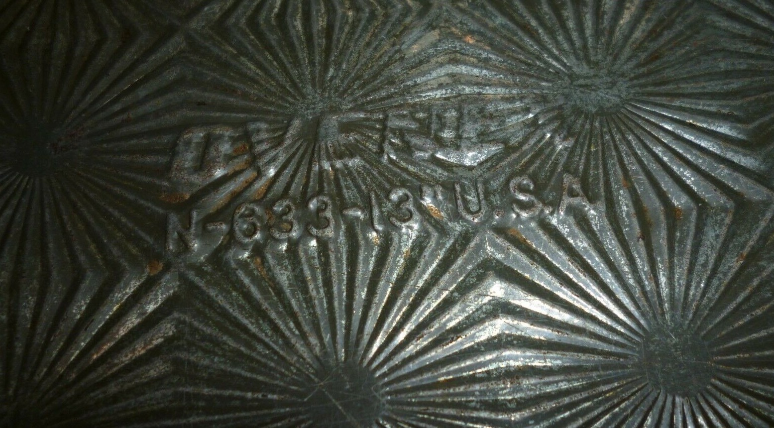 Vintage Ovenex Metal Baking Pan With Original Lid! Starburst 13