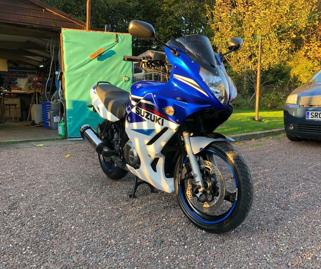 Suzuki gs500f пластик