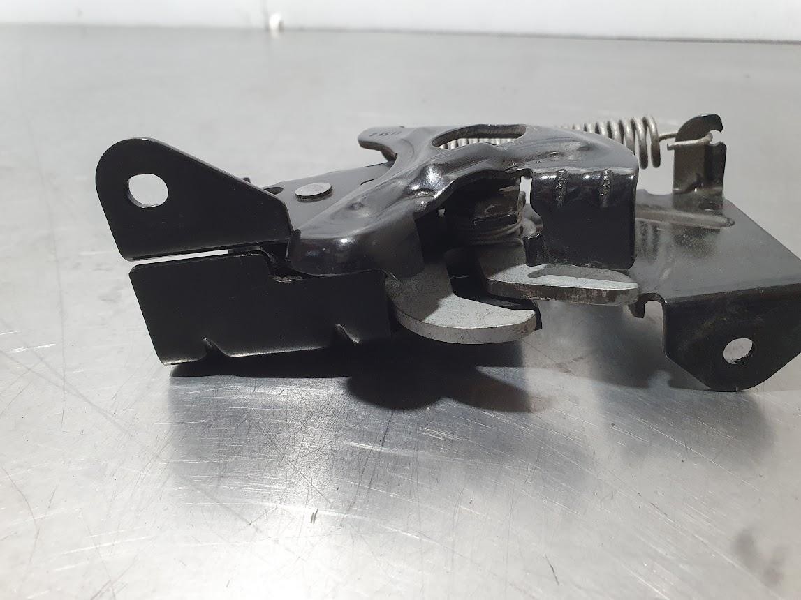 2014 Bmw 1 Series BONNET LOCK/SUPPORT F20 RH SIDE 06/11-05/19 image 6