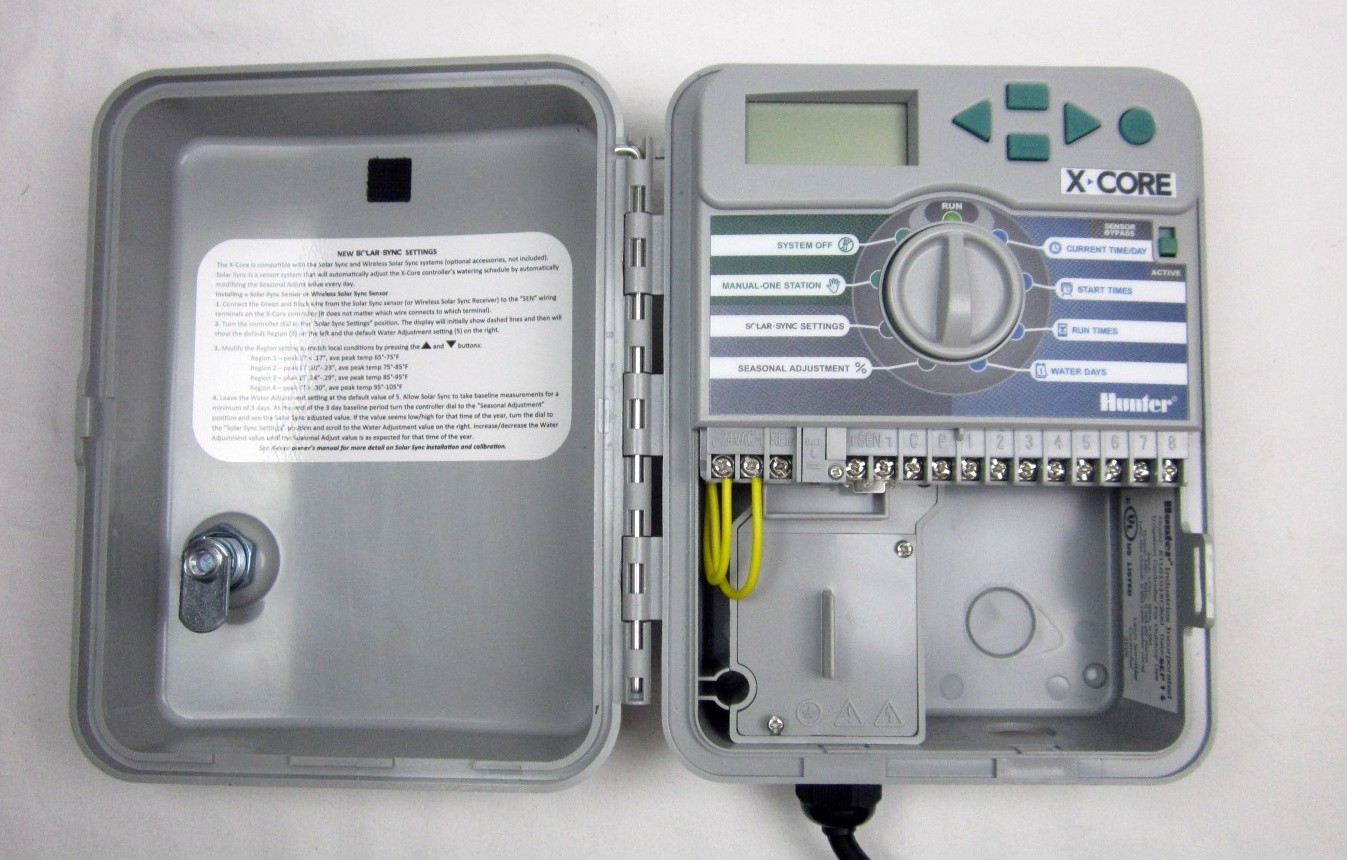 Hunter Industries X-Core 8 Station Controller Sprinkler Irrigation Outdoor