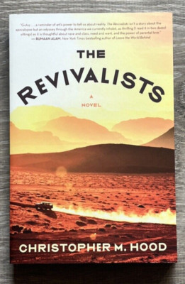 The Revivalists - Christopher M. Hood - PB