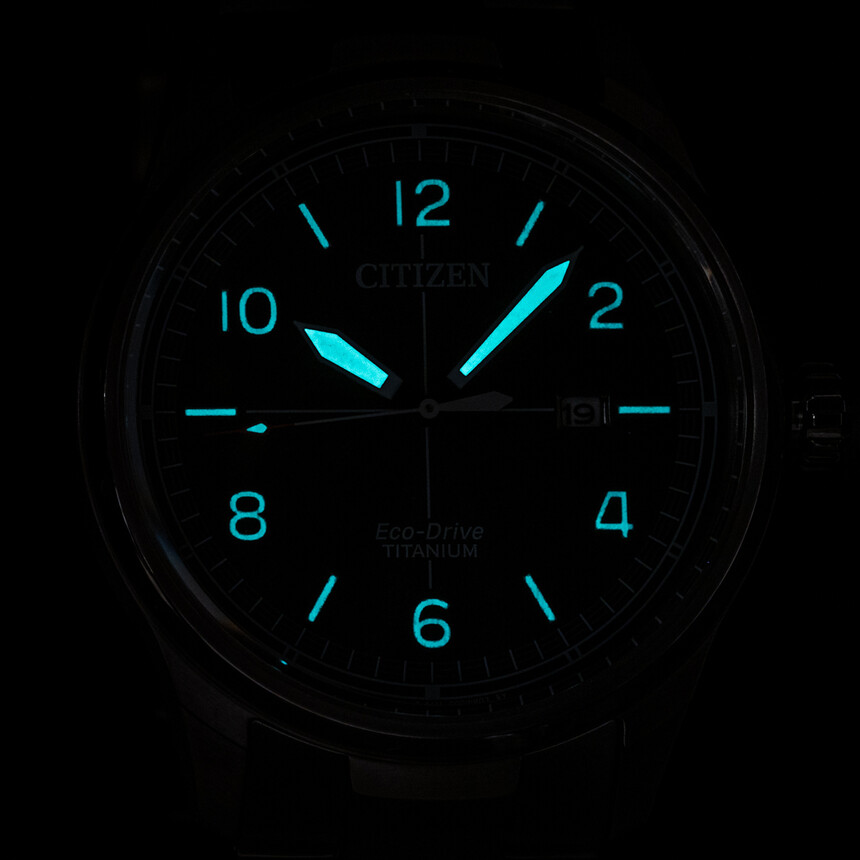 Pre-owned Citizen Titanium Sapphire Crystal Dial Eco-drive Date Men's Watch Ca0810-88x