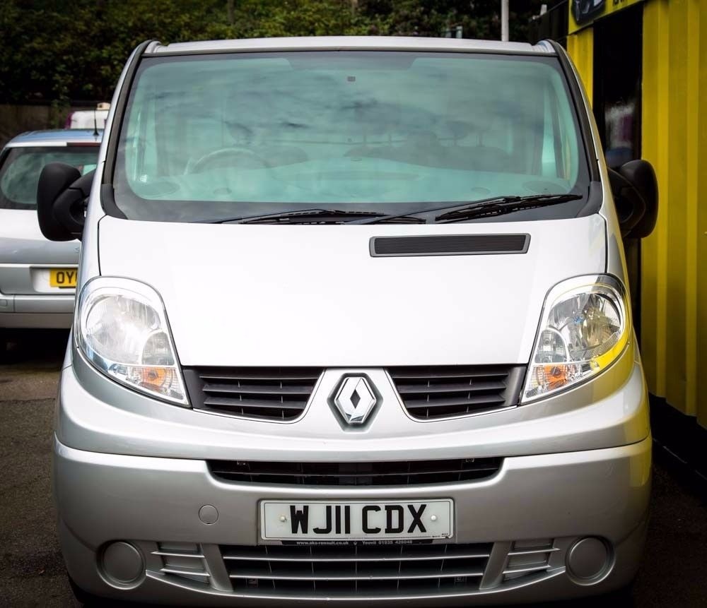 Van renault Traffic, Manual, 2.0 Ltr engine, 2011 Plate | in
