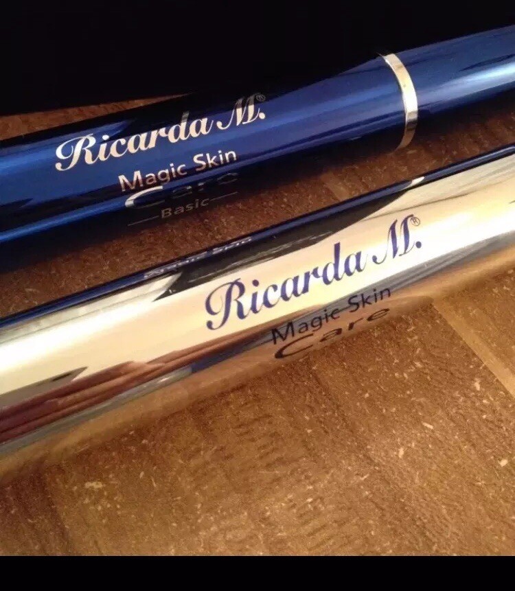 Ricarda M. 2 Teilige Set Magic Skin Care Eye Roll-On Für Tag&Nacht Serum 2x15ml