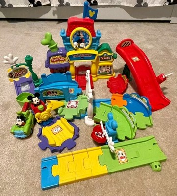 USED Disney Vtech Go! Go! Smart Wheels Mickey Mouse Choo-choo Express Xtra Goofy