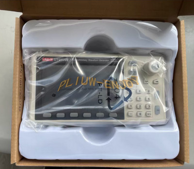 UNI-T UTG932E Function Generator Arbitrary Waveform 30 Mhz Dual-Channel 200Msa/S