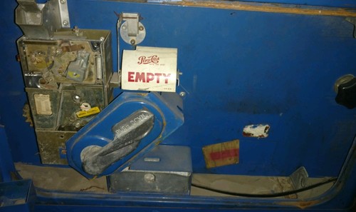 Pepsi PC27B 10 Cent Soda Machine Vintage 1950's