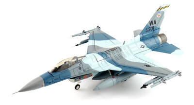 Hobby Master 1:72 USAF General Dynamics F-16C Viper Fighter, HA38032