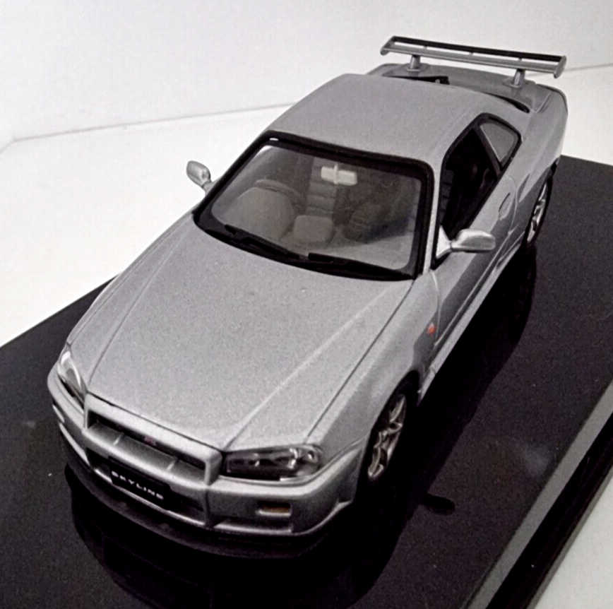 autoart-143-nissan-skyline-r34-gtr-1999-silver-diecast-model-57302-rare