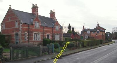 Photo 12x8 Main Street, Belton, Lincs. Belton/SK9239 These former Belton  c2015