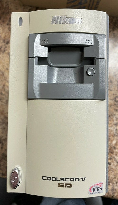 その他 Nikon Coolscan V ED (LS-50 ED) Amazon.com: Nikon CoolScan V LS-50 ED Film Scanner : Office