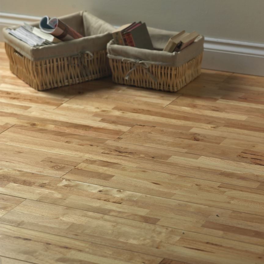 Solid hard wood flooring (Half price, boxes never openned) in