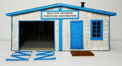 NMRA Merit Award O Scale Small Business Building w/extras For Interior