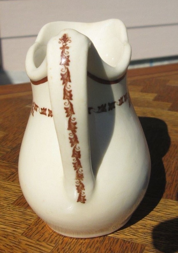 VINTAGE CREAMER PITCHER BY CARR CHINA MAYTHORNE PATTERN BROWN & CREAM