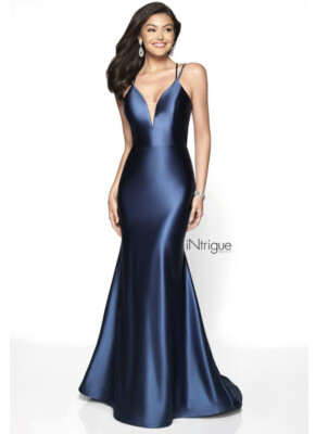 NWT Intrigue by Blush Prom Pageant Formal Mermaid Navy #540 Sz4 Plunge Neckline