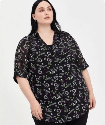 Torrid Beetlejuice Sandworm Button Down Sheer Tunic Chiffon Black Size 2 / 2X