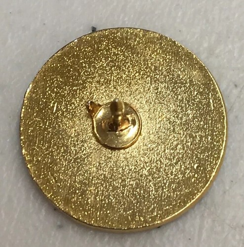 Very Nice CLUB COMMODORE Metal Lapel or Collar Pin