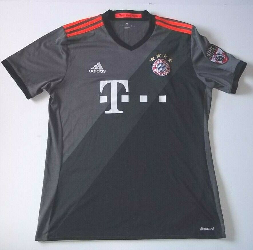 「値下げ可能」FC Bayern München adidas サッカーウェア FC Bayern Munchen Adidas Football Club Jersey -Mens Medium