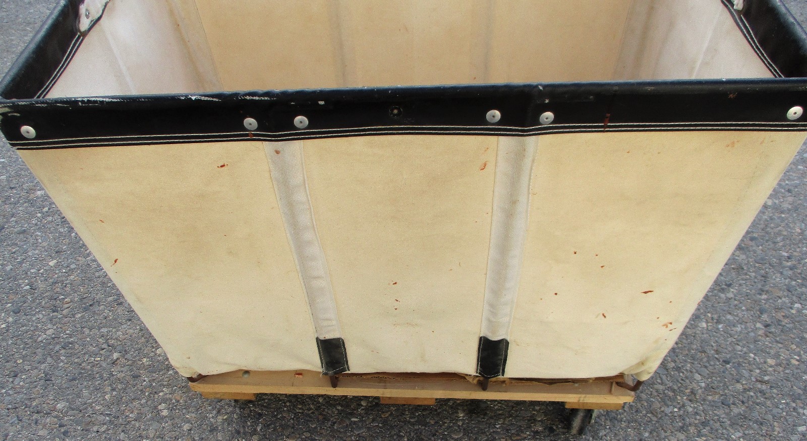 ROYAL LAUNDRY BASKET TRUCK CANVAS LINER 36