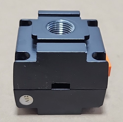 *BRAND NEW* Wilkerson V28-04-0000 Safety Lockout Shut Off Valve + Warranty!