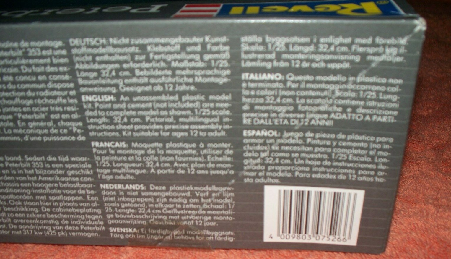 Revell 1/25 Peterbilt conventional  