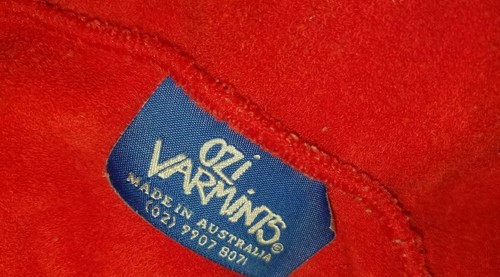 OZI VARMINTS ~ROO~TERRY BUCKET HAT~KANGAROO ~rare~AUSTRALIA MADE !