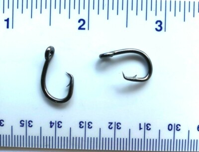 100 GT 4X Strength L2004 Offset Black Nickel Circle Hooks size 4