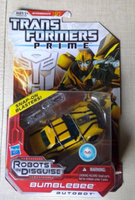 Hasbro Transformers Prime Robots In Disguise Bumblebee Autobot NEW
