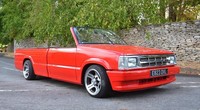 1988 Mazda B2000 Custom Pick-Up