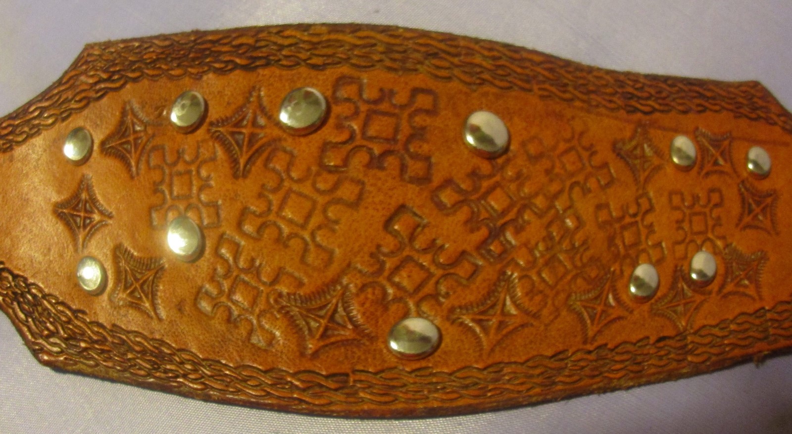 Wrist band, leather 9