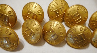 LOT OF 125 USED CITY OF ST LOUIS FIRE DEPARTMENT  BRASS COAT BUTTONS